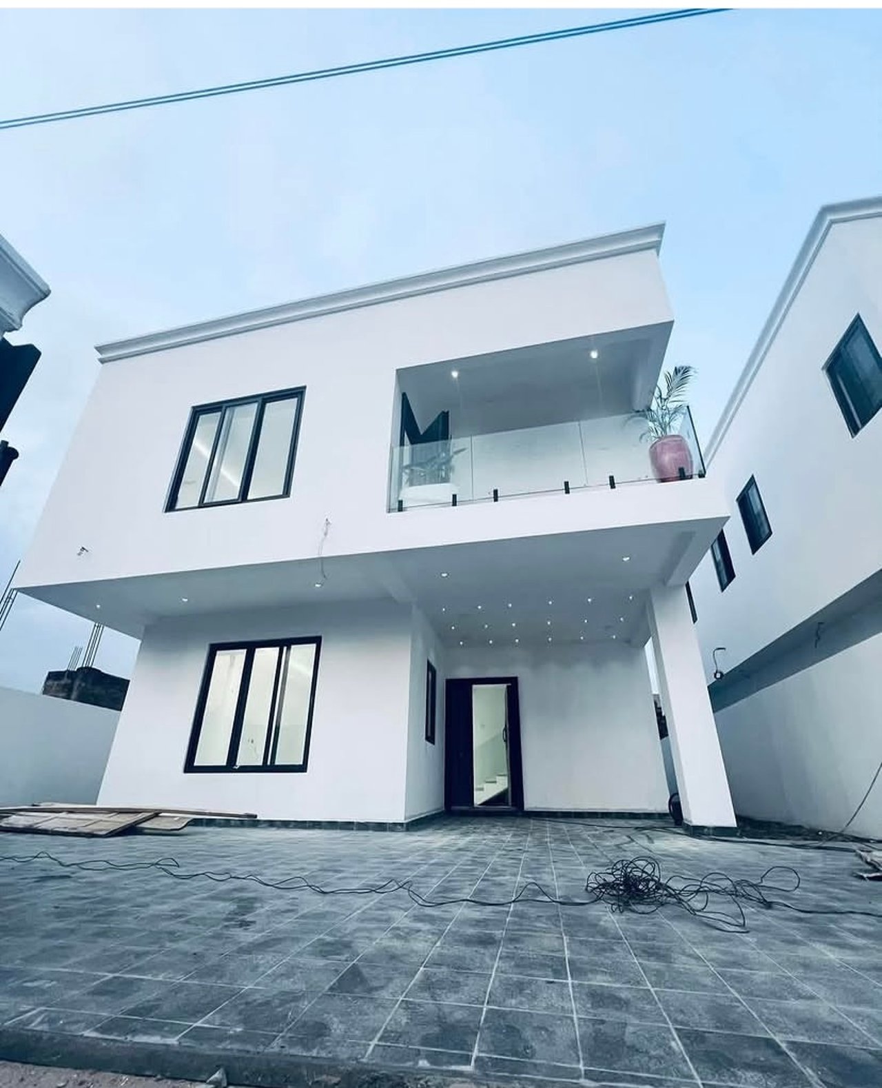 3 bedroom house for rent west trassaco