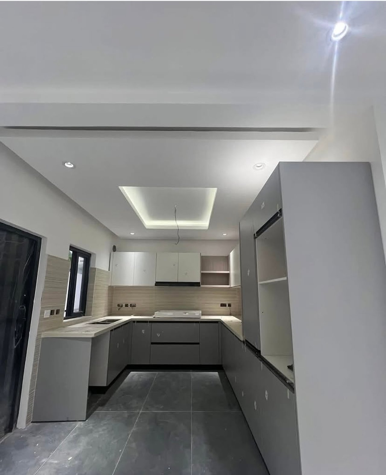 3 bedroom house for rent west trassaco